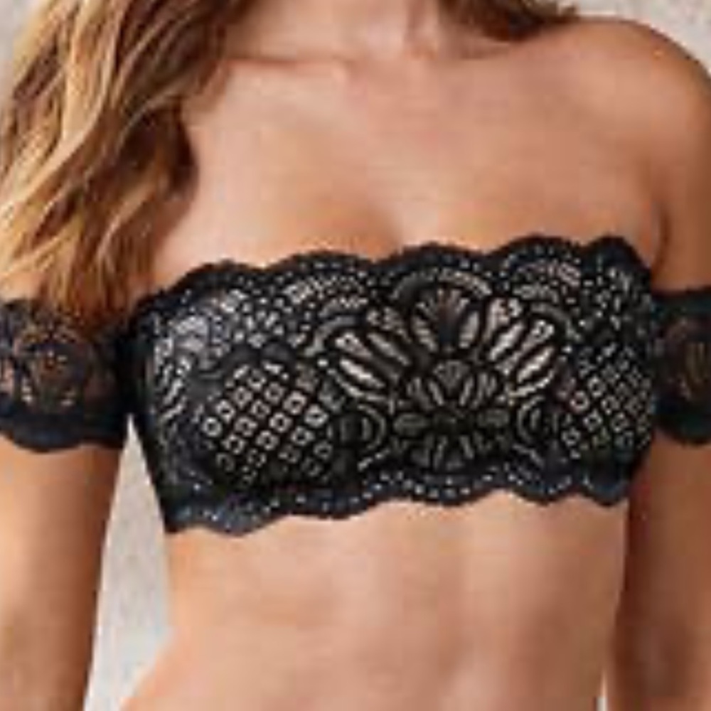 Victoria’s Secret Dream Angels Black Lace Bralette with Sleeves Size XS